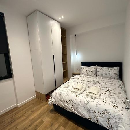 Erinda'S Apartment 地拉那 外观 照片