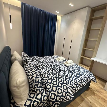 Erinda'S Apartment 地拉那 外观 照片